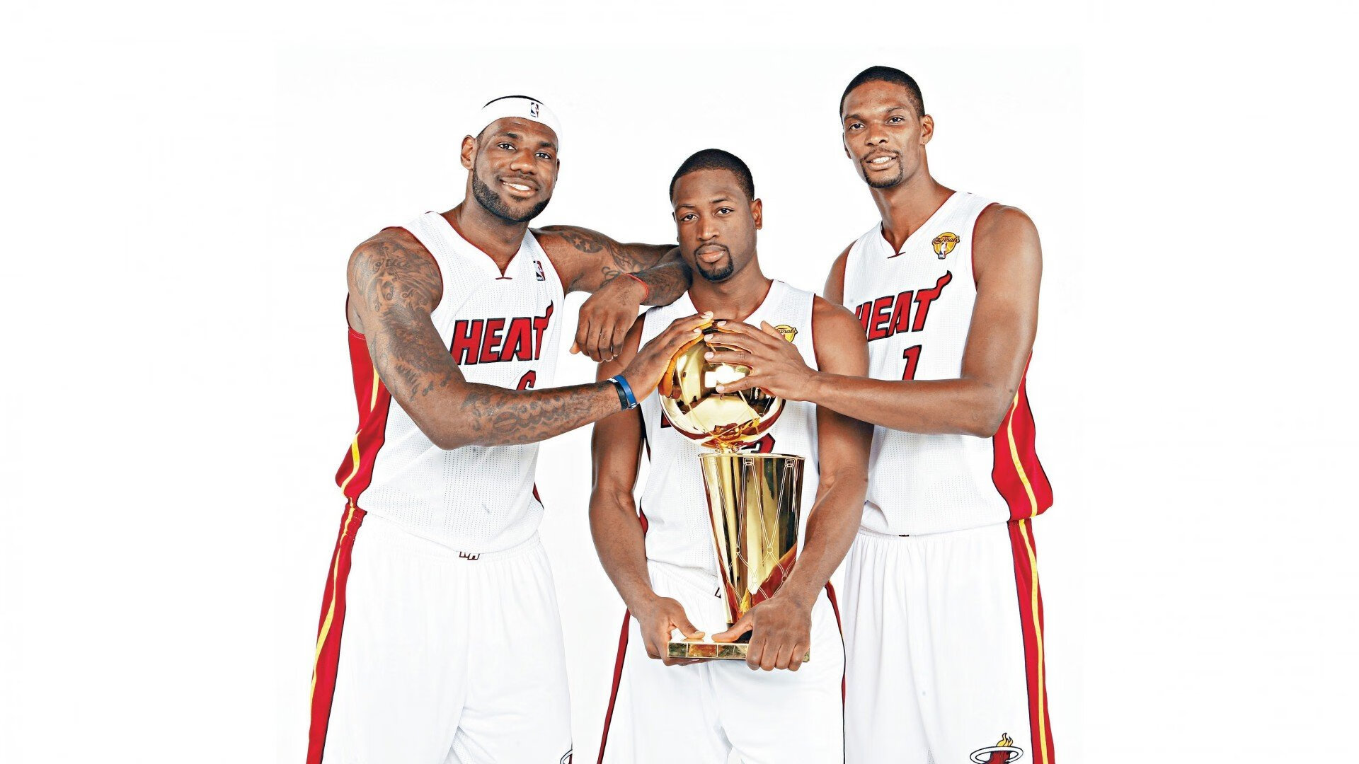 巴特勒连续十场比赛得分超过赛事规则更新，日本队挑战极限！